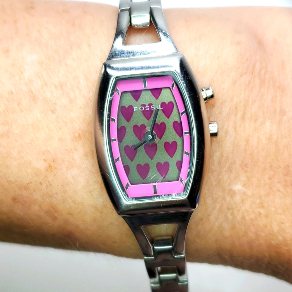Fossil Big Tic Watch ES9677 Silver Pink Hearts Y2K Vintage